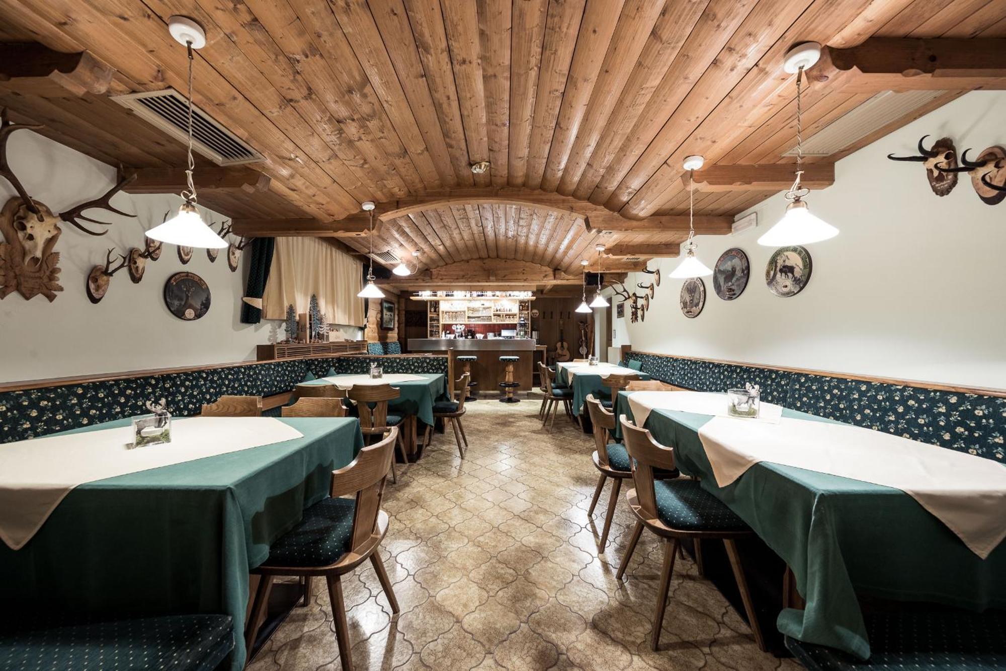 Hotel Alpenhof Ultimo Kültér fotó